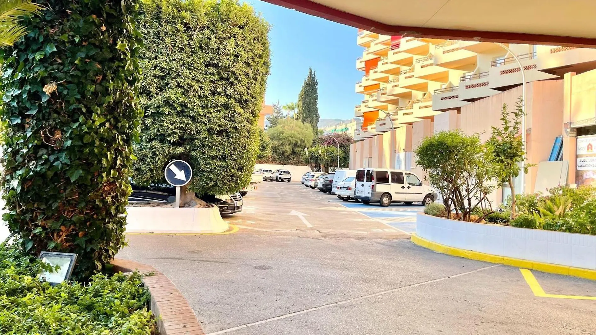 Nice Apartment With Communal Pool Torremolinos İspanya